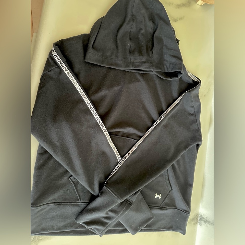 Under Armour Black Pullover with Logo Trim